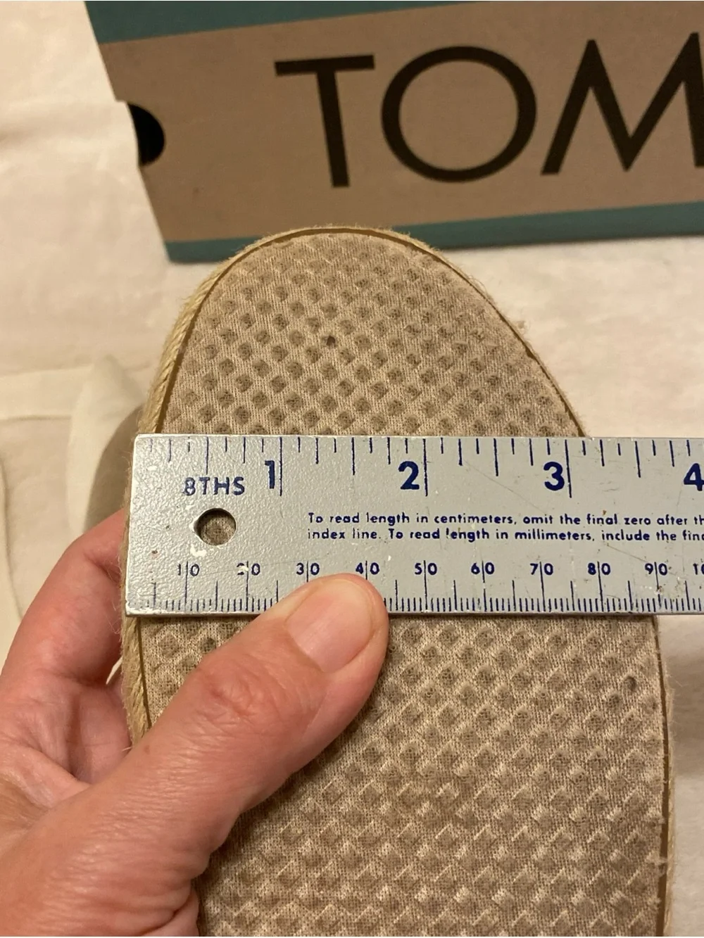 Toms color underlay
